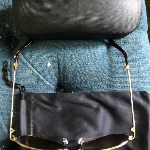 Revo aviator sunglasses, champagne - Picture 4 of 4